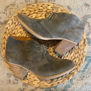 Madewell 1937 suede booties